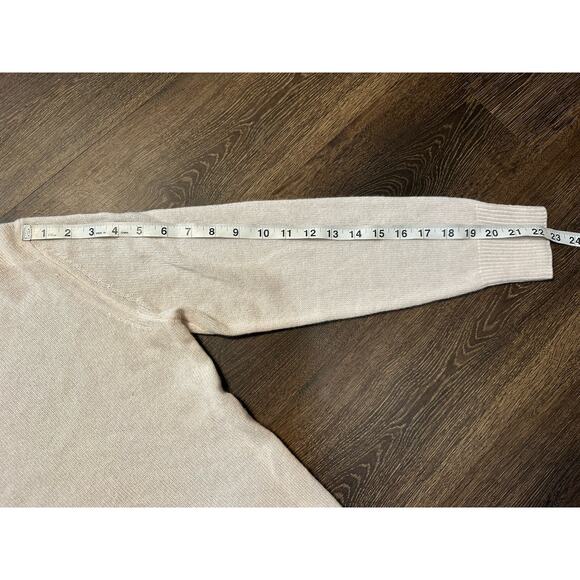 360 Cashmere Women's Long Sleve Turtle Neck Cashmere Sweater Cream White SZ M - Picture 6 of 12